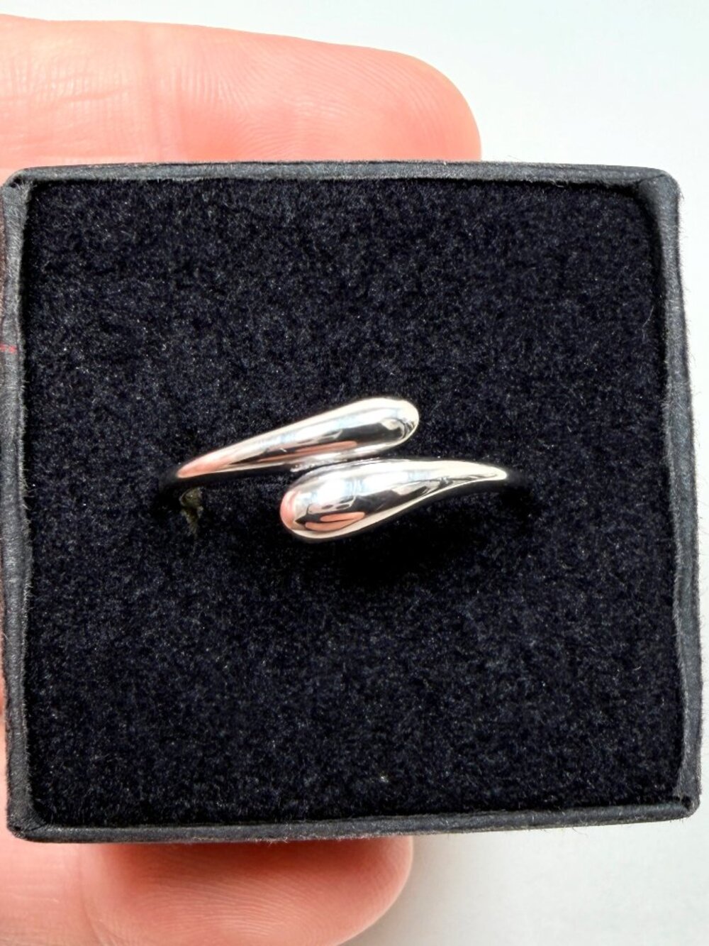 925 Sterling Silver Vintage Double Teardrop Crossover Bypass Ring (size 9.75)